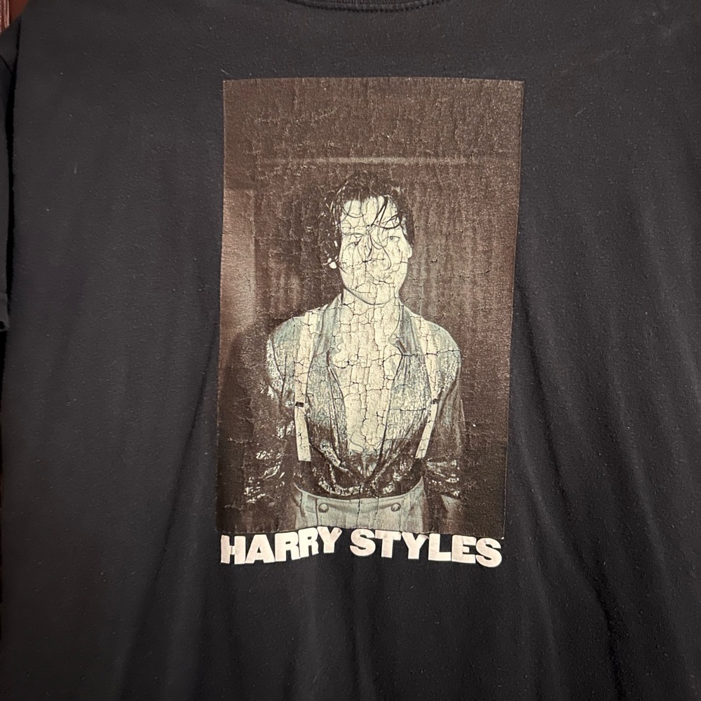 Harry Styles shirt
